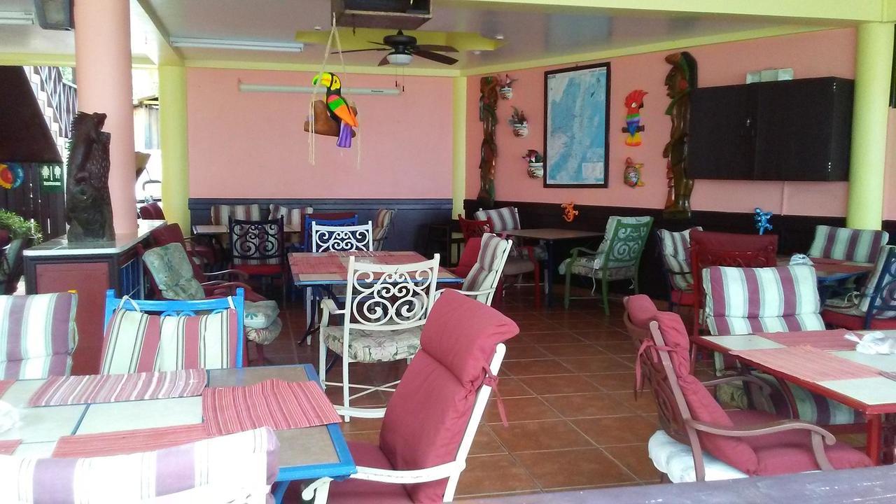 Alan'S Paradise Hotel Placencia Exteriér fotografie